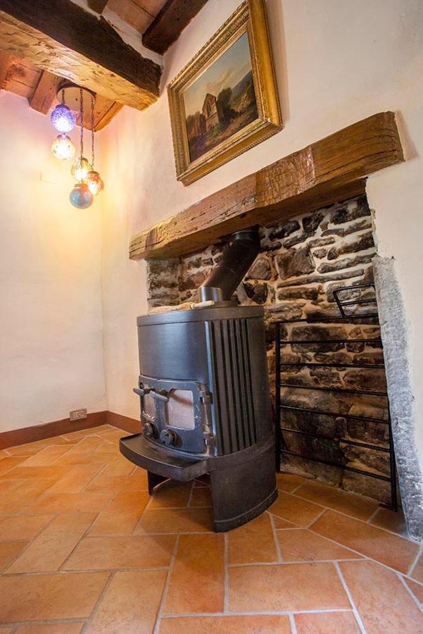 Country House Villa La Farfalla Pietralunga  Buitenkant foto